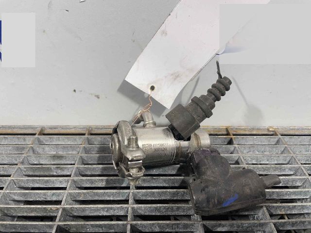 bontott RENAULT CAPTUR II AdBlue Befecskendező Egység