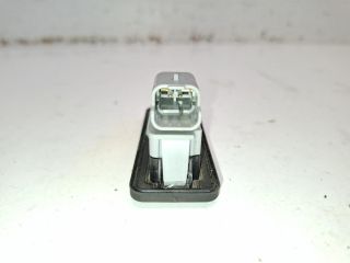 bontott RENAULT CAPTUR II Csomagtérajtó Kilincs