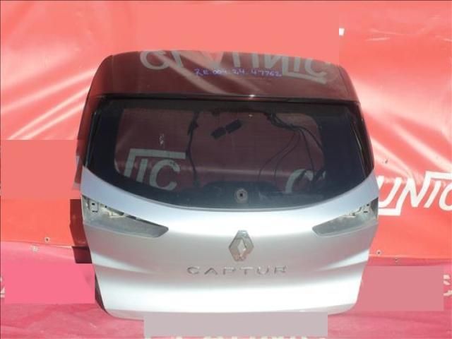bontott RENAULT CAPTUR II Csomagtérajtó (Üres lemez)