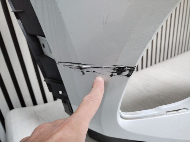 bontott RENAULT CAPTUR II Első Lökhárító (Üresen)