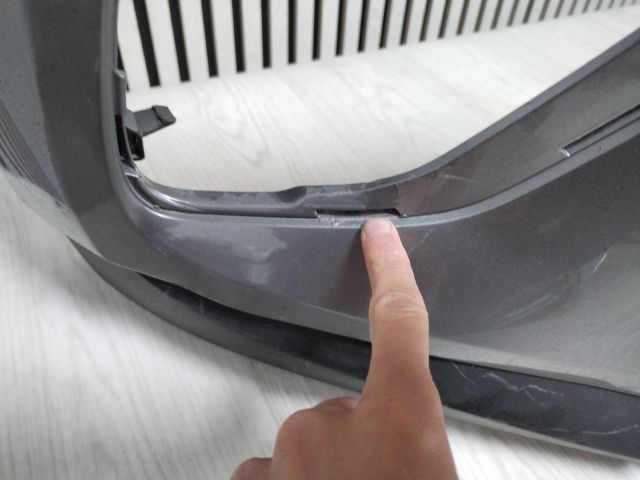 bontott RENAULT CAPTUR II Első Lökhárító (Üresen)