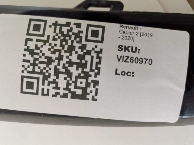 bontott RENAULT CAPTUR II Hűtőrács