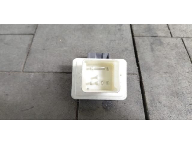 bontott RENAULT CAPTUR II Izzító Relé