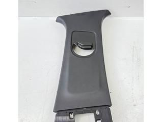 bontott RENAULT CAPTUR II Jobb B Oszlop Burkolat