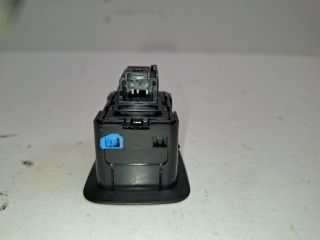 bontott RENAULT CAPTUR II Jobb első Ablakemelő Kapcsoló