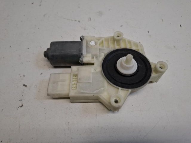 bontott RENAULT CAPTUR II Jobb első Ablakemelő Motor