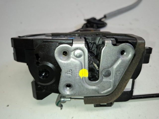 bontott RENAULT CAPTUR II Jobb első Ajtózár