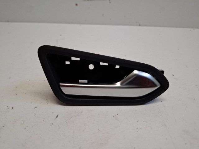 bontott RENAULT CAPTUR II Jobb első Belső Kilincs