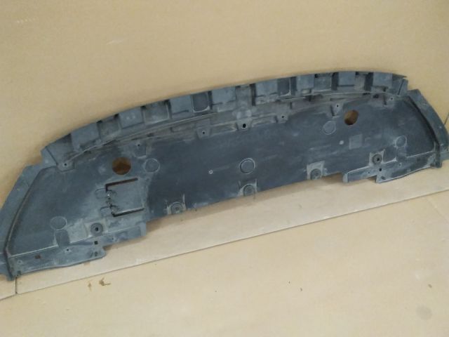 bontott RENAULT CAPTUR II Alsó Motorburkolat