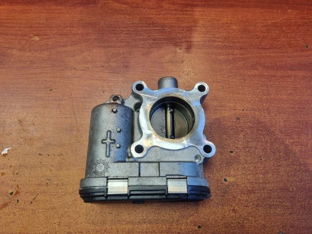 bontott RENAULT CAPTUR II Fojtószelep (Elektromos)