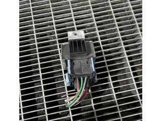 bontott RENAULT CAPTUR Izzító Relé