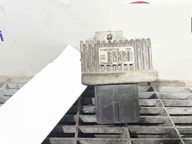 bontott RENAULT CAPTUR Izzító Relé