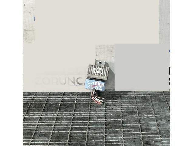 bontott RENAULT CAPTUR Izzító Relé