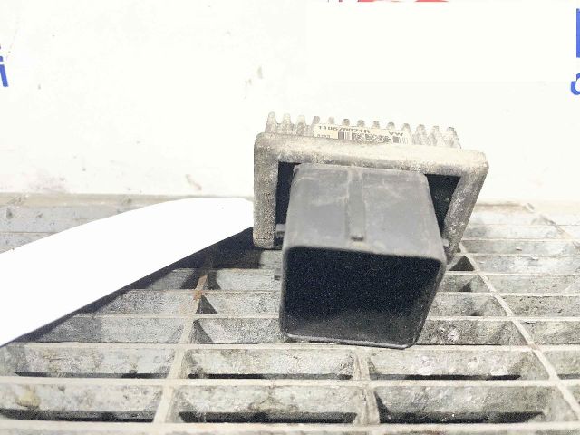 bontott RENAULT CAPTUR Izzító Relé