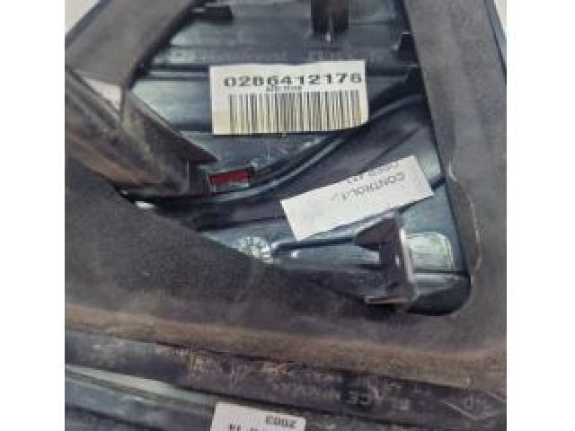 bontott RENAULT CAPTUR Jobb Belső Hátsó Lámpa