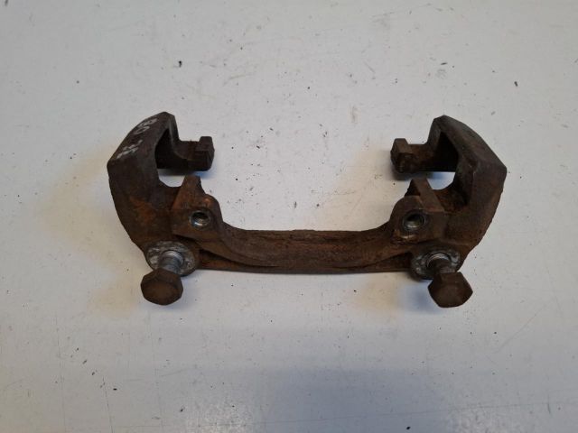 bontott RENAULT CAPTUR Jobb első Féltengely Tartó