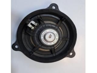 bontott RENAULT CAPTUR Jobb első Hangszóró