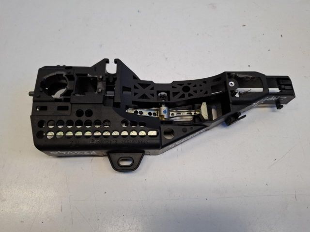 bontott RENAULT CAPTUR Jobb első Külső Kilincsfészek