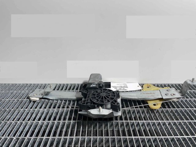 bontott RENAULT CAPTUR Jobb hátsó Ablakemelő Szerkezet (Elektromos)
