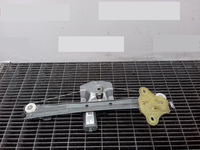 bontott RENAULT CAPTUR Jobb hátsó Ablakemelő Szerkezet (Elektromos)