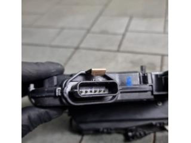 bontott RENAULT CAPTUR Jobb hátsó Ajtózár