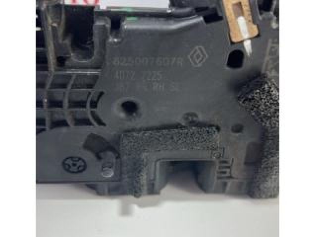 bontott RENAULT CAPTUR Jobb hátsó Ajtózár