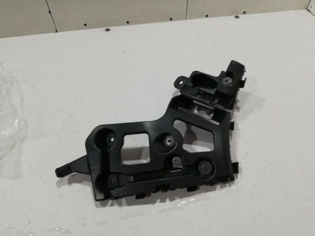 bontott RENAULT CAPTUR Jobb hátsó Oldal Lökhárító Tartó (Műanyag)