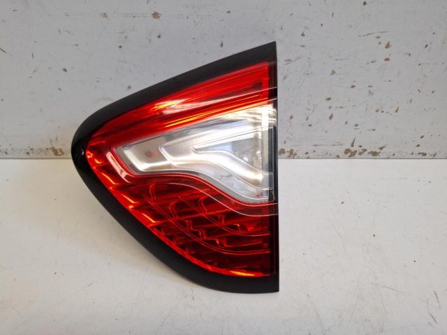 bontott RENAULT CAPTUR Jobb hátsó Prizma