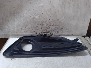 bontott RENAULT CAPTUR Jobb Ködlámpa Rács