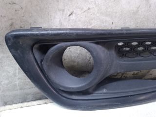 bontott RENAULT CAPTUR Jobb Ködlámpa Rács