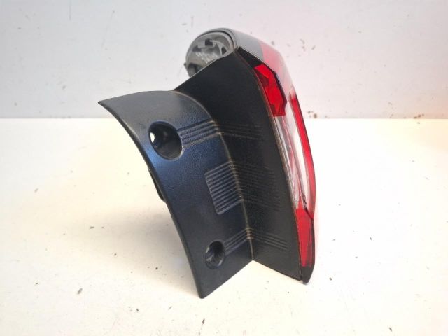 bontott RENAULT CAPTUR Jobb Külső Hátsó Lámpa