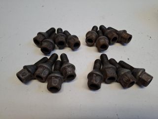 bontott RENAULT CAPTUR Kerék Csavar Szett