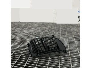 bontott RENAULT CAPTUR Középső Szellőző