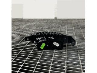 bontott RENAULT CAPTUR Középső Szellőző