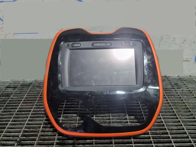 bontott RENAULT CAPTUR Navigációs Fejegység