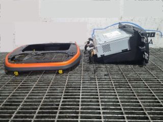 bontott RENAULT CAPTUR Navigációs Fejegység