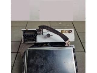 bontott RENAULT CAPTUR Navigációs Fejegység