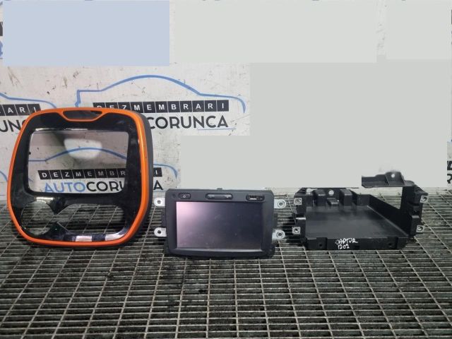 bontott RENAULT CAPTUR Navigációs Fejegység