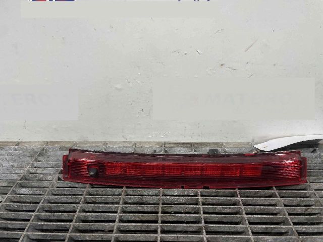 bontott RENAULT CAPTUR Pótféklámpa