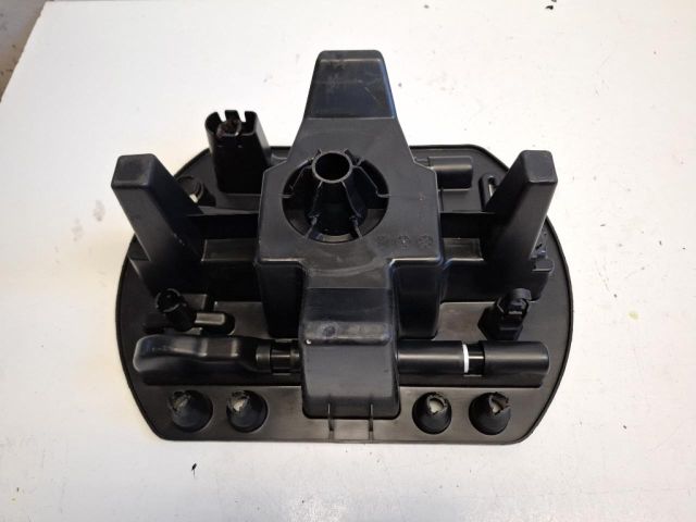 bontott RENAULT CAPTUR Pótkerék Szerszámtartó