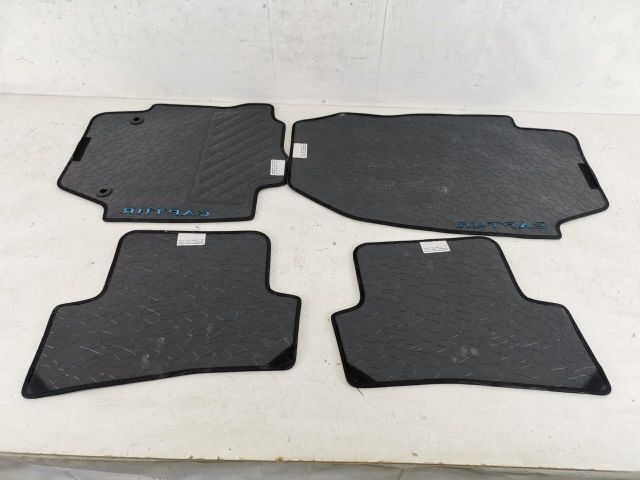 bontott RENAULT CAPTUR Szőnyeg Szett