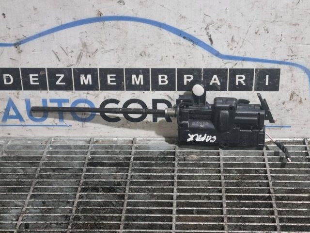 bontott RENAULT CAPTUR Tankajtó