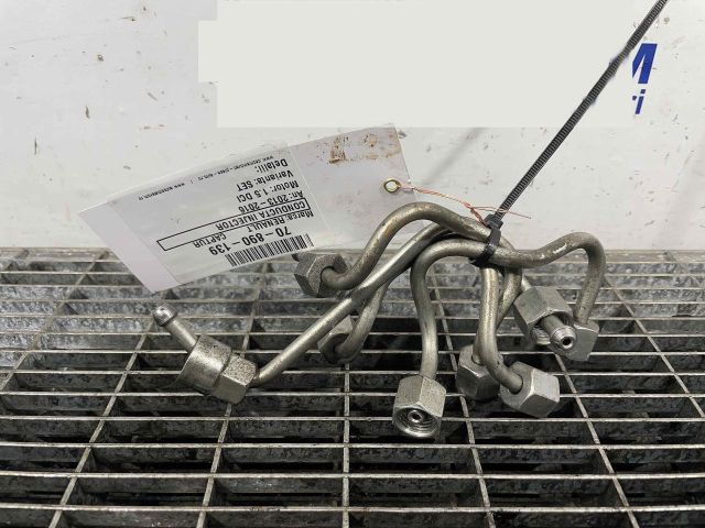 bontott RENAULT CAPTUR Üzemanyagcső