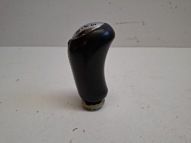 bontott RENAULT CAPTUR Váltógomb