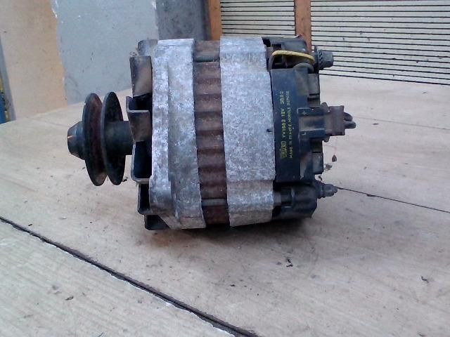 bontott RENAULT CLIO I Generátor