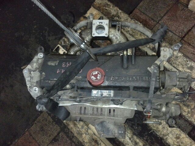 bontott RENAULT CLIO I Olajbeöntő Sapka