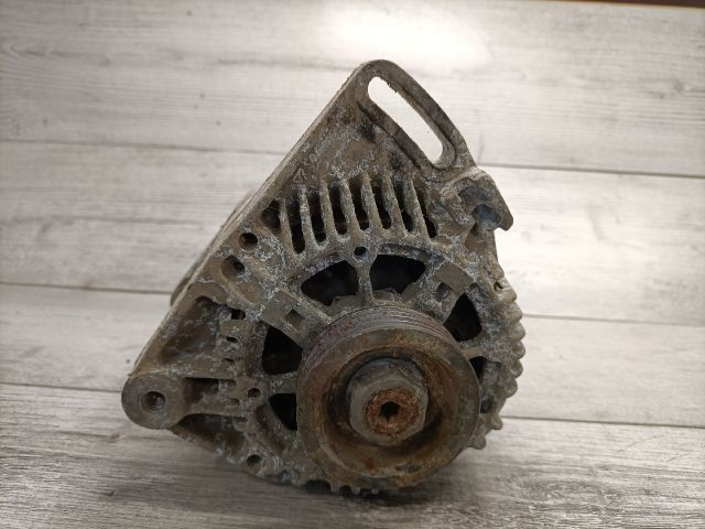 bontott RENAULT CLIO I Generátor