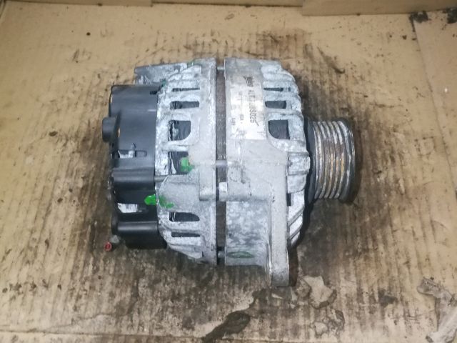 bontott RENAULT CLIO I Generátor