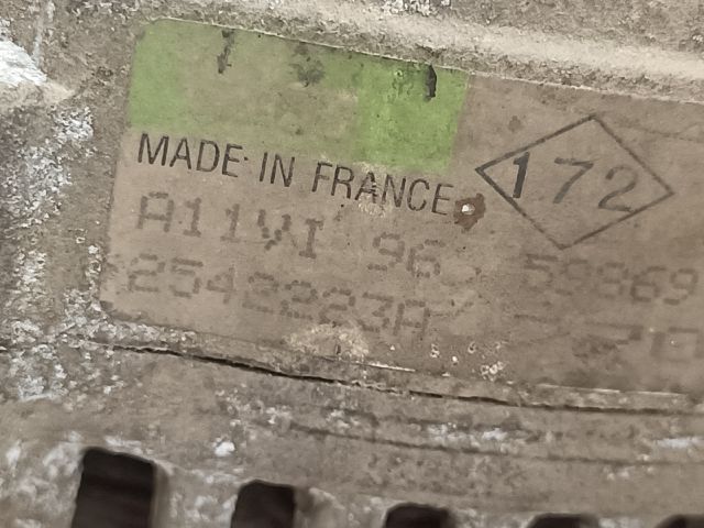 bontott RENAULT CLIO I Generátor