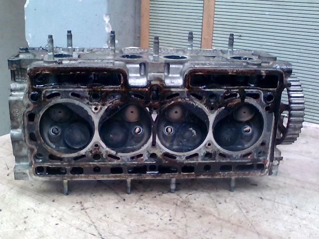 bontott RENAULT CLIO I Hengerfej